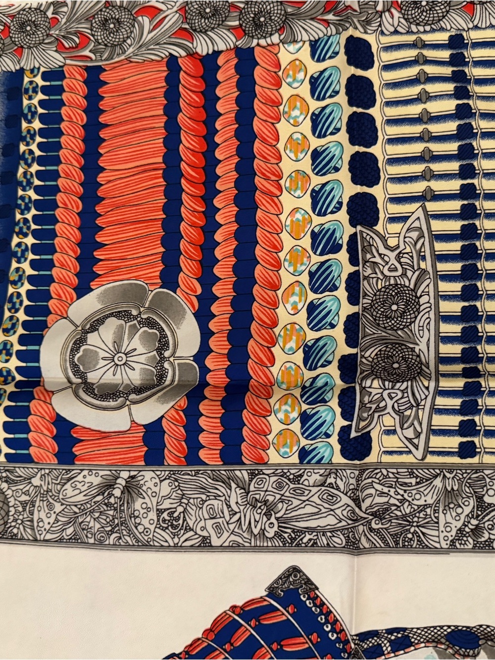 Designer-style 90cm Silk Scarf with Samurai Armor Motif in Navy & Cream New - Picture 5 of 6